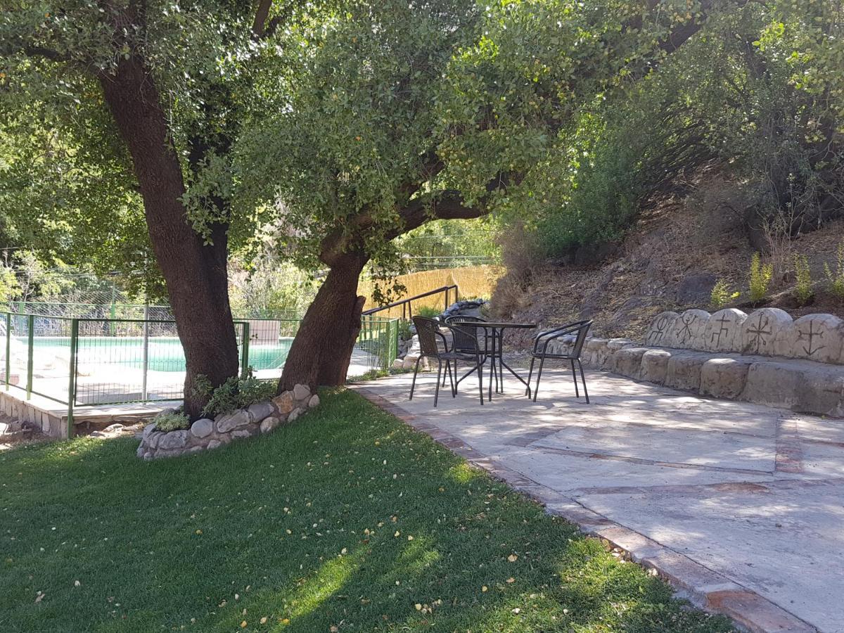 Hostal Los Penones San Alfonso del Mar Kültér fotó