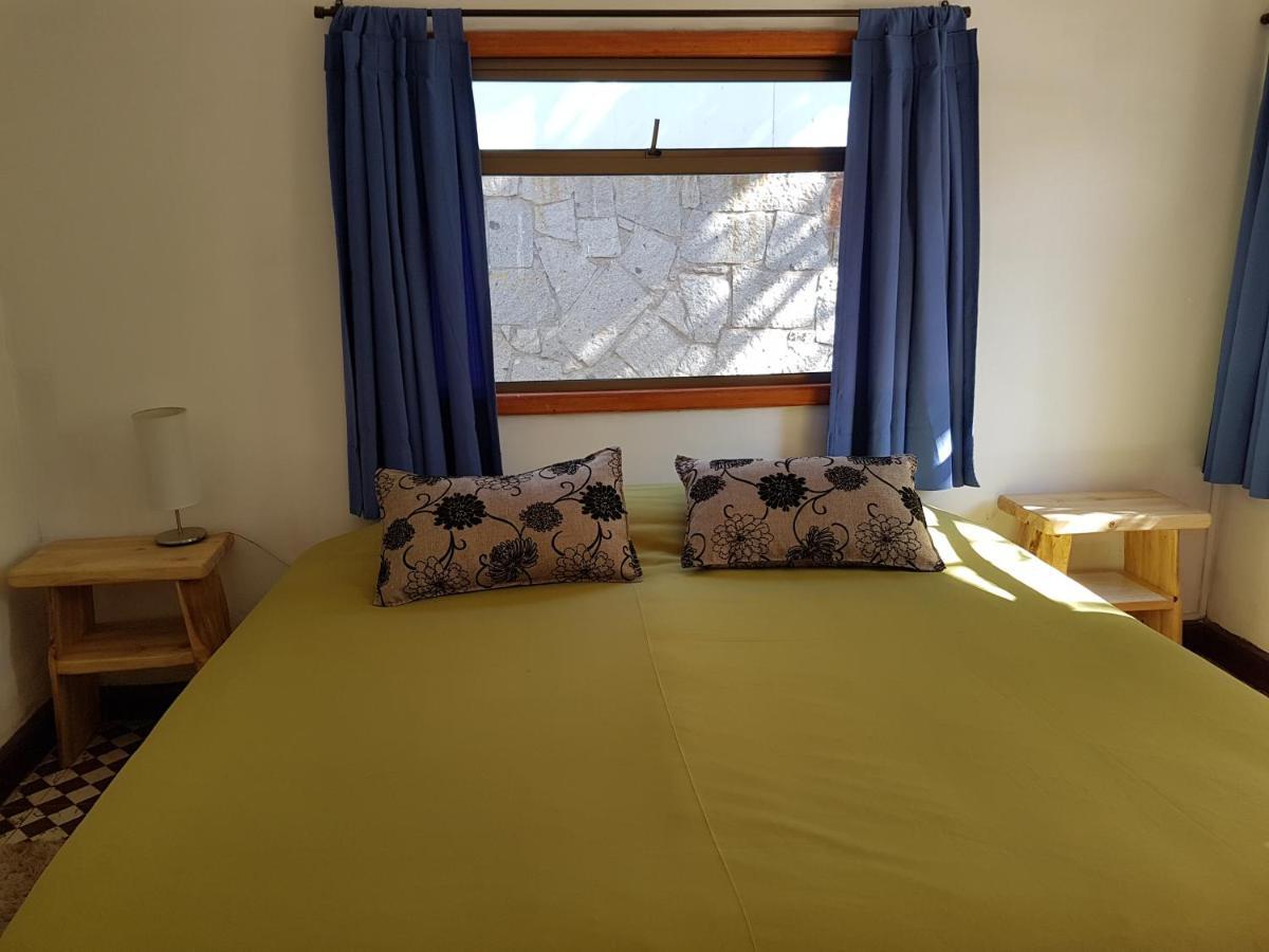 Hostal Los Penones San Alfonso del Mar Kültér fotó